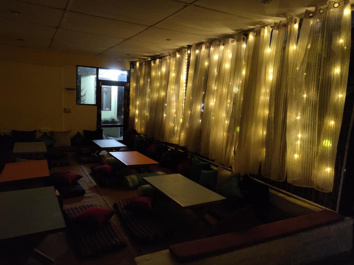 Moustache Mcleodganj Vandrerhjem McLeod Ganj Eksteriør bilde