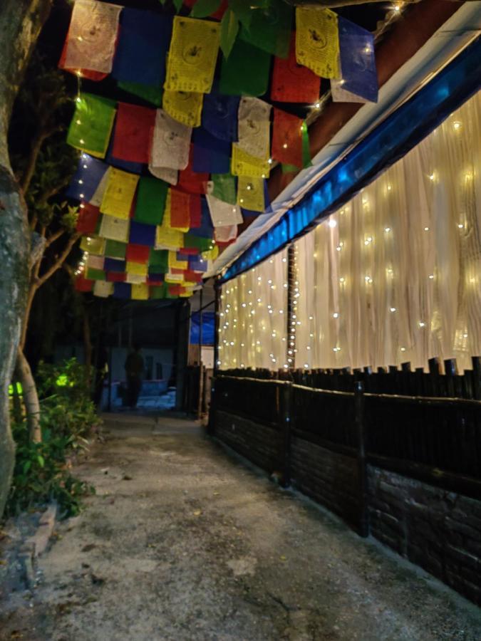 Moustache Mcleodganj Vandrerhjem McLeod Ganj Eksteriør bilde